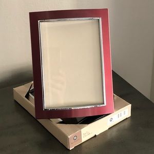 Burnes of Boston Picture Frame, 5x7 Inches
